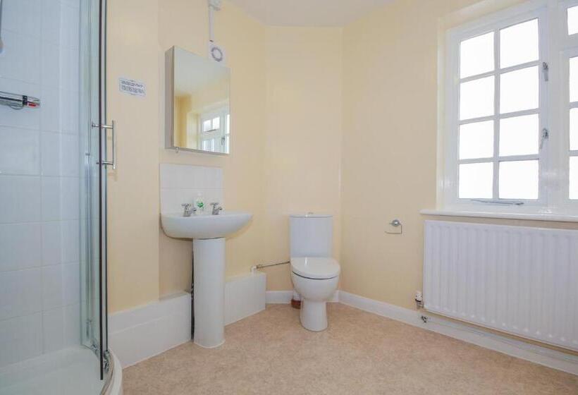 Семейный Номер, Harris Guest Accommodation
