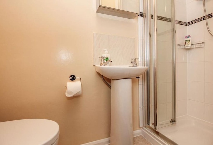 Семейный Номер, Harris Guest Accommodation