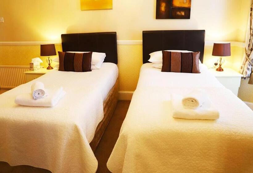 اتاق استاندارد با تخت بزرگ, The Thornhill