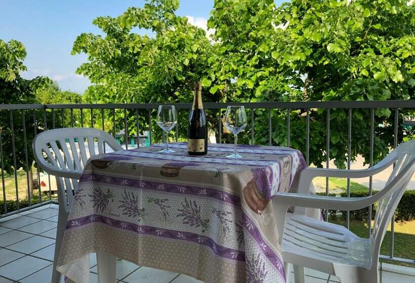 Апартаменты 1 Спальня Нижний Этаж, Residence Villaggio Tiglio
