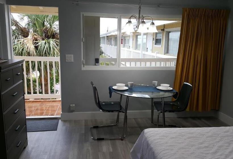 Студио Стандарт Кровать Кинг, The Palms On Ocean