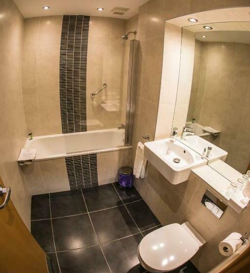 اتاق استاندارد یک نفره, Rosspark Hotel Kells