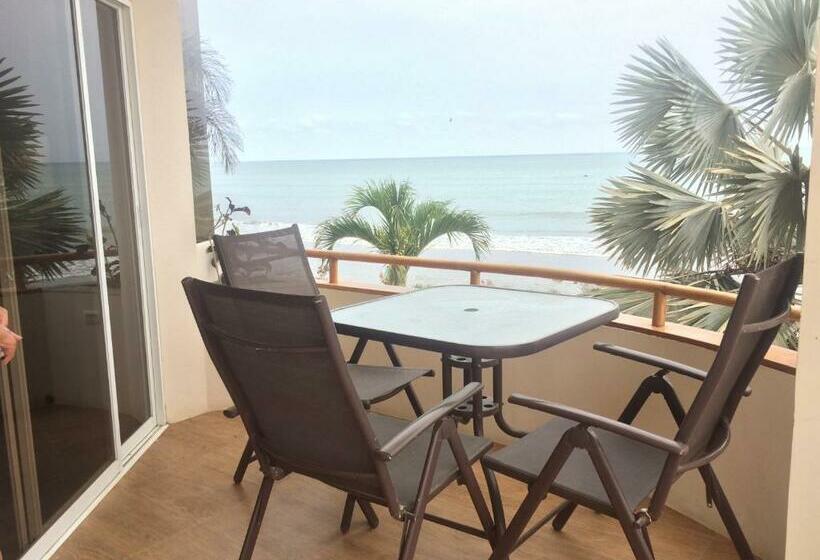 Люкс, Boutique Playa Canela Ecuador