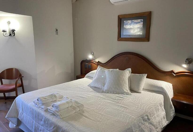 스위트 킹사이즈 침대, Santa Catalina