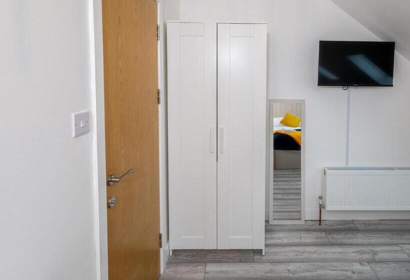 Номер Deluxe, Kunda House Coventry Road