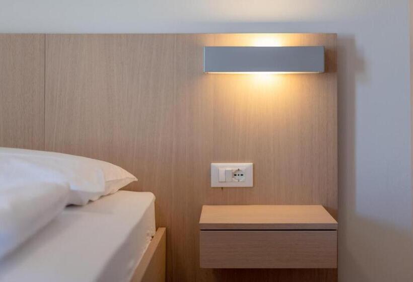 חדר אקונומי, Garni Hotel Ritterhof