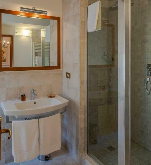 Quarto Triplo Comfort, B&b La Torre   Fattoria Di Larniano