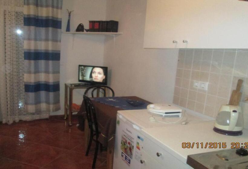 Студио Стандарт с Балконом, Villa Nada