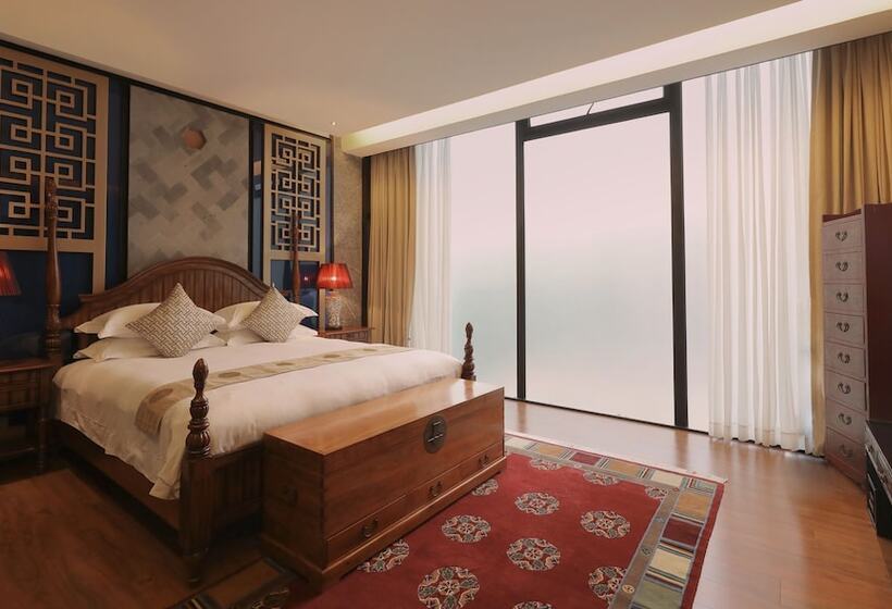 جناح ديلوكس, Qing Pu Villa