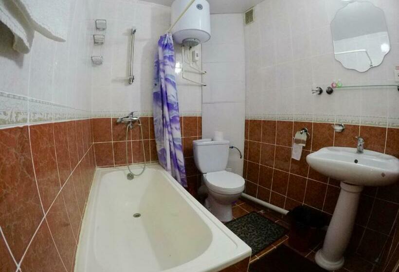 디럭스 룸, Asson Hotel Termez