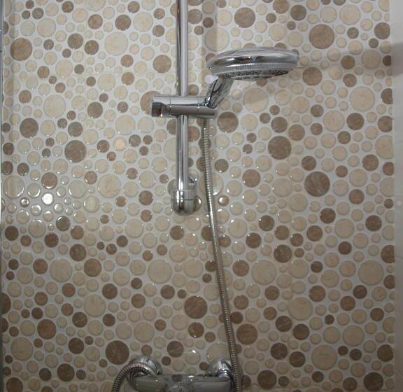 اتاق استاندارد چهار تخته, Hostal La Ribera Del Júcar