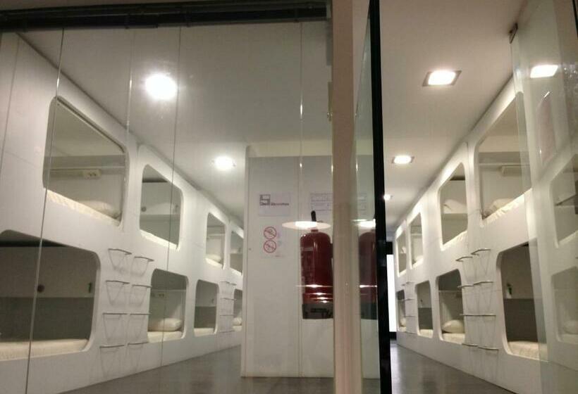 Кровать в Многоместном Номере с Общей Ванной, Hostel Casa Ibarrola