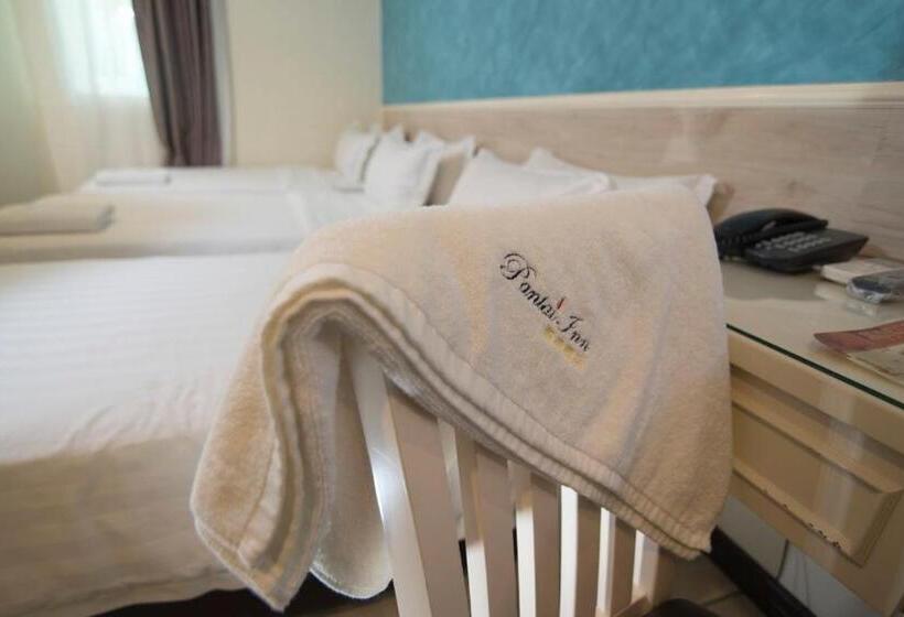 Quarto Triplo Estandar, Pantai Inn Kota Kinabalu