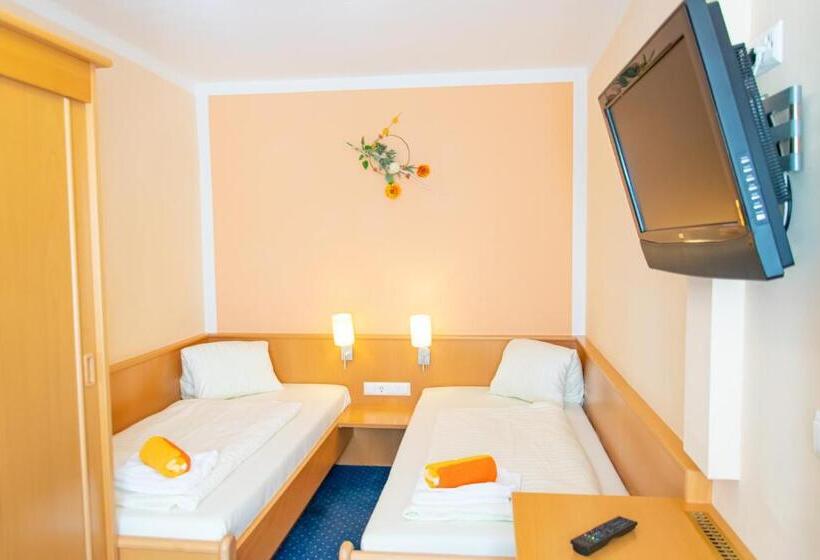 اتاق استاندارد, Strandhotel Burgstaller