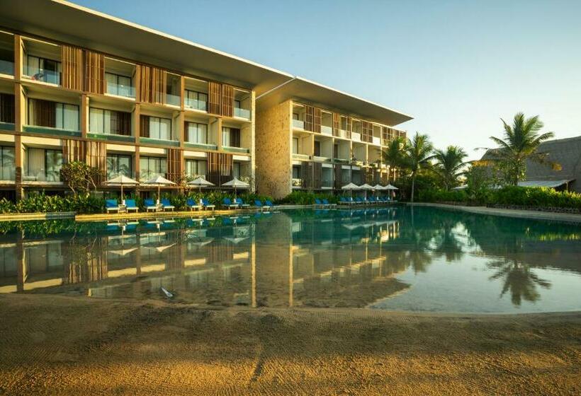 Студио Стандарт Кровать Кинг, Wyndham Tamansari Jivva Resort Bali