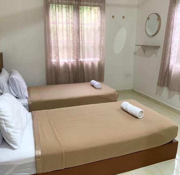 اتاق لوکس خانوادگی, Bb Durio Chalet