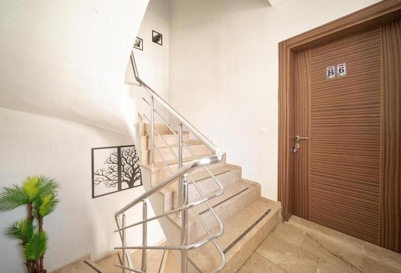 Apartamento 1 Dormitório com Sacada, Masal Apart