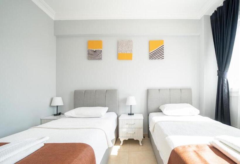 Apartamento 1 Dormitório com Sacada, Masal Apart