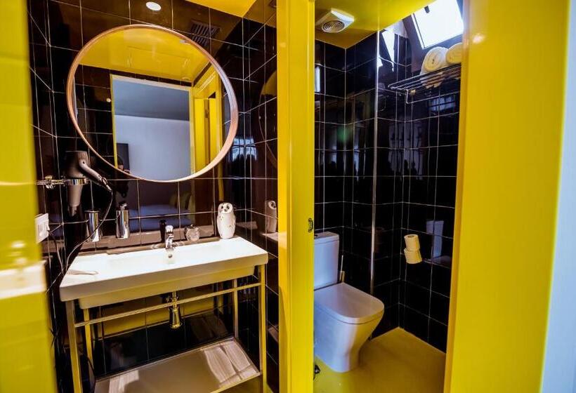 تختخواب در اتاق مشترک, Amistat City Hostel Barcelona