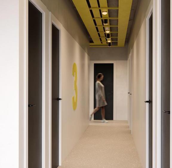 اتاق استاندارد سه نفره, Amistat City Hostel Barcelona
