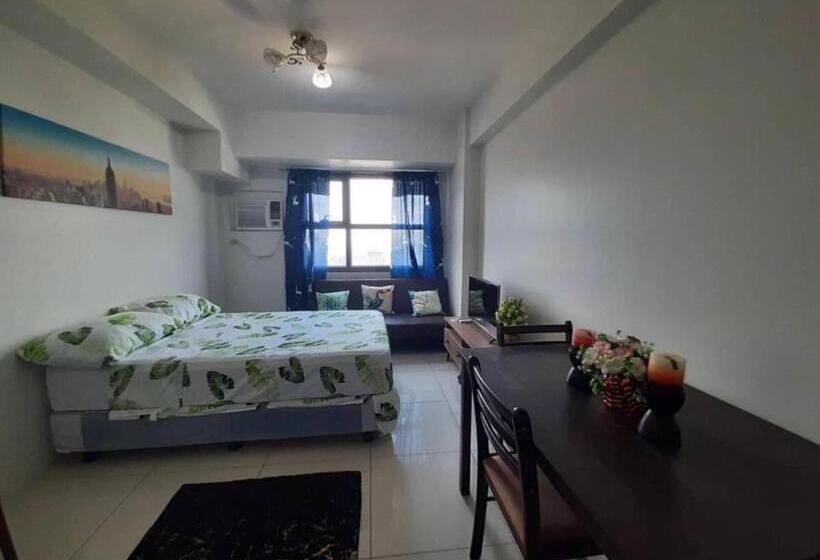 침실 1개 발코니 아파트, Horizons 101 Condominium