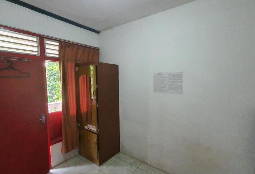 Cameră Standard, Spot On 93681 Qodri Homestay Syariah