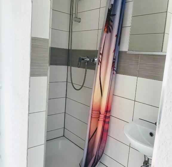 스탠다드 트리플 룸, Monteurzimmer   Karlsbad
