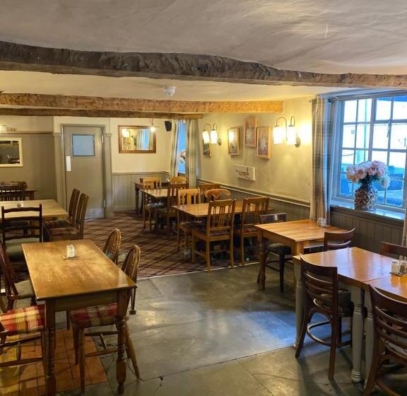 Номер Стандарт, Pershore Rooms At The Star