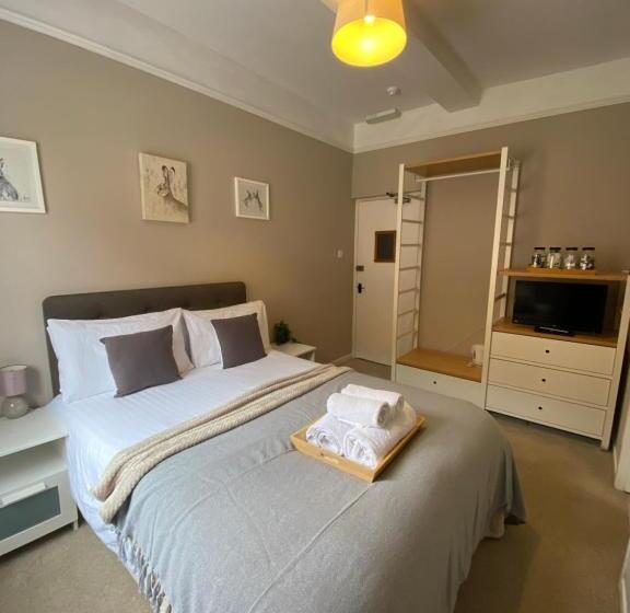 Номер Стандарт, Pershore Rooms At The Star