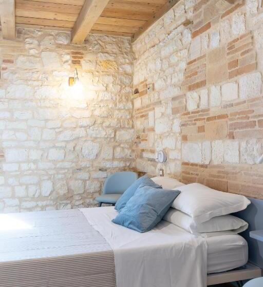Quarto Estandar, Il Fiore Del Conero