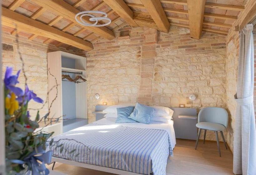 Quarto Deluxe com Sacada, Il Fiore Del Conero