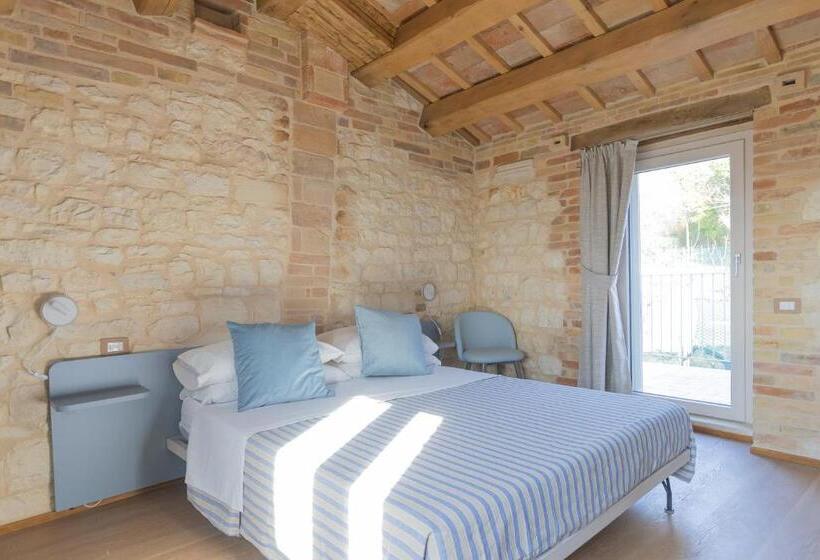Quarto Deluxe com Sacada, Il Fiore Del Conero