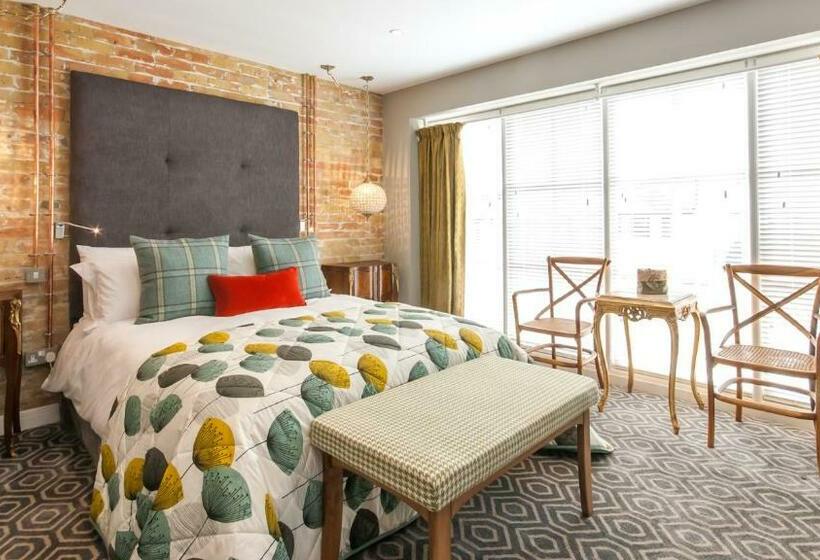 Номер Deluxe, Rooms At Number One