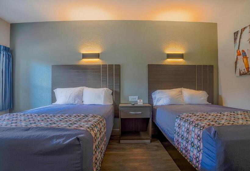 Номер Стандарт Адаптированный для Инвалидов, Budget Motel  Titusville