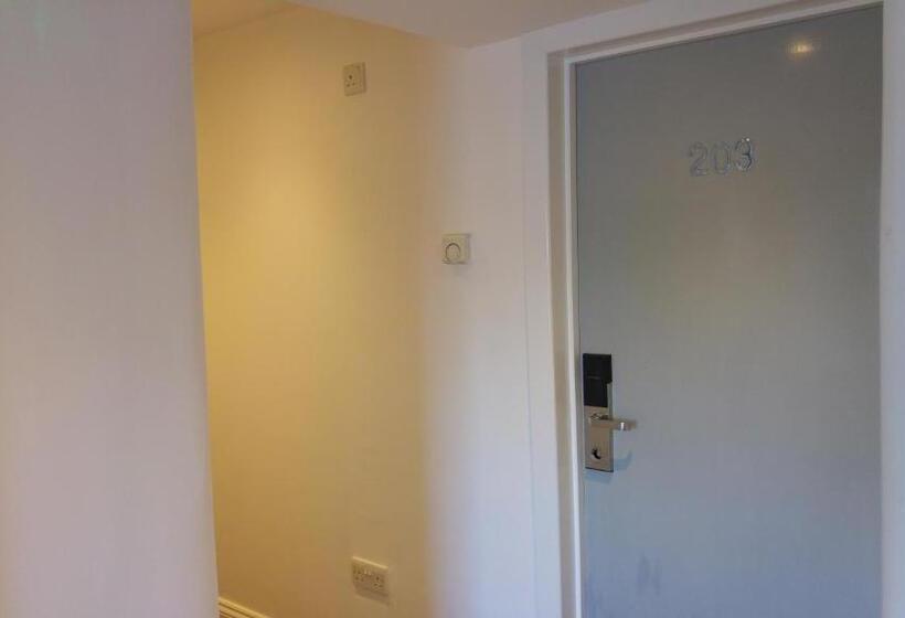 Номер Стандарт, City View Hotel Stratford