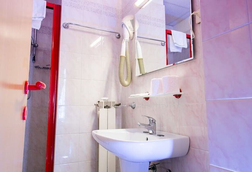 Habitación Familiar, Altavilla 9