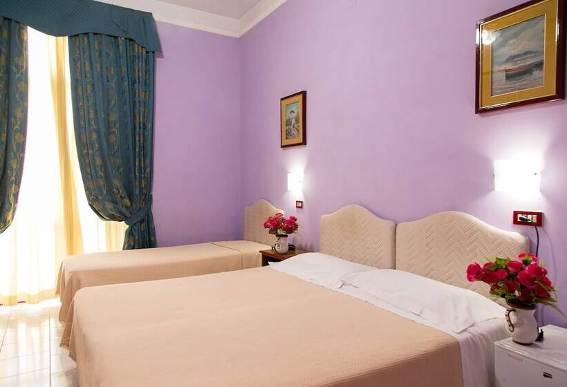 Habitación Triple Estándar, Altavilla 9