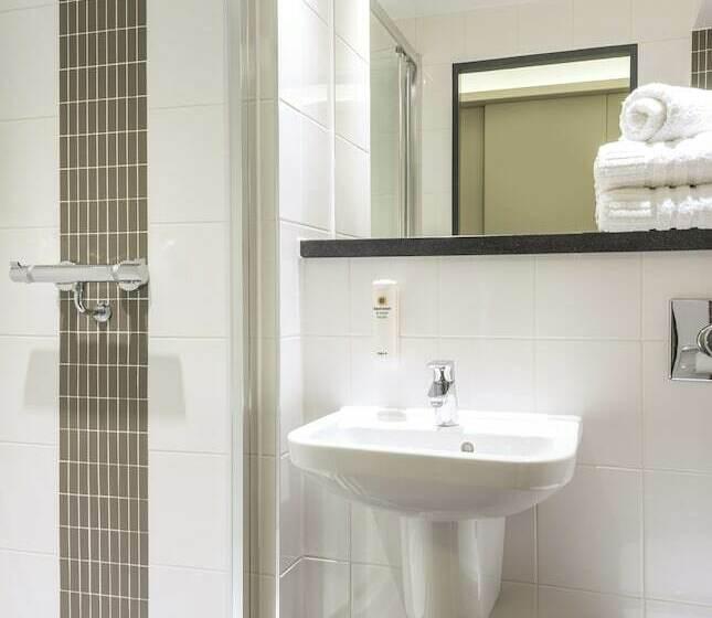 Номер Стандарт, Point A Hotel London Shoreditch