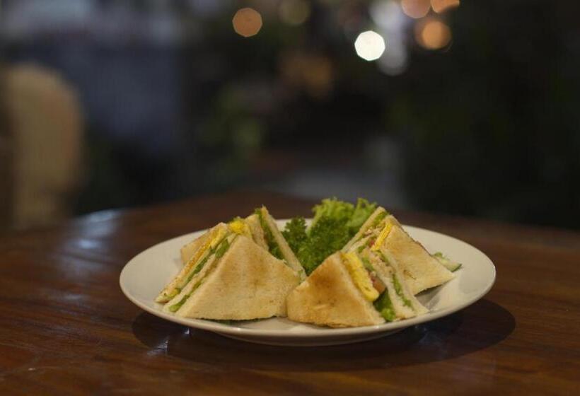 اتاق خانوادگی, Ubud Terrace