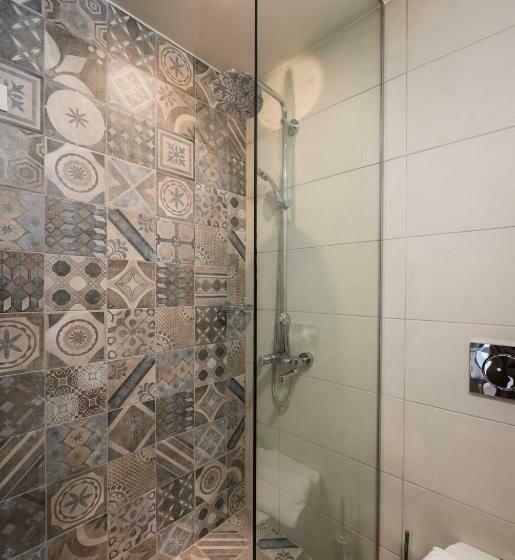 Deluxe Studio, Irini Stalos Apartments