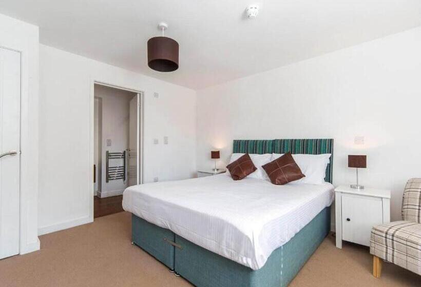 Номер Стандарт, Cape Cornwall Club