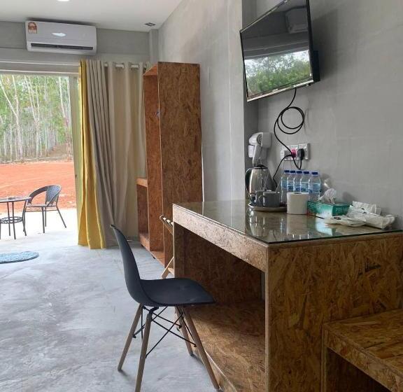 Семейный Номер Вид на Сад, 365 View Point Resort & Homestay