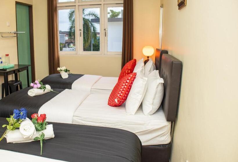 Четырехместный Номер Стандарт, Sweet Inn Guest House