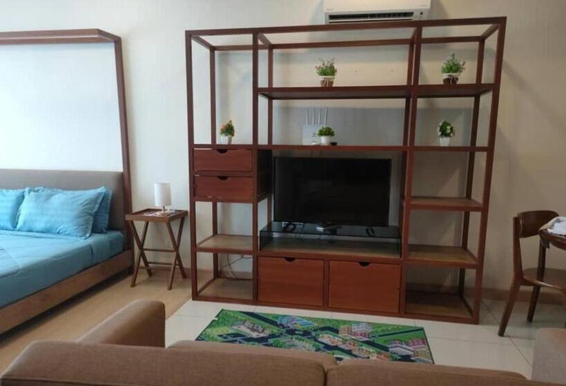 Люкс Deluxe Вид на Море, Puteh Timurbay Beachfront Private Suite Kuantan