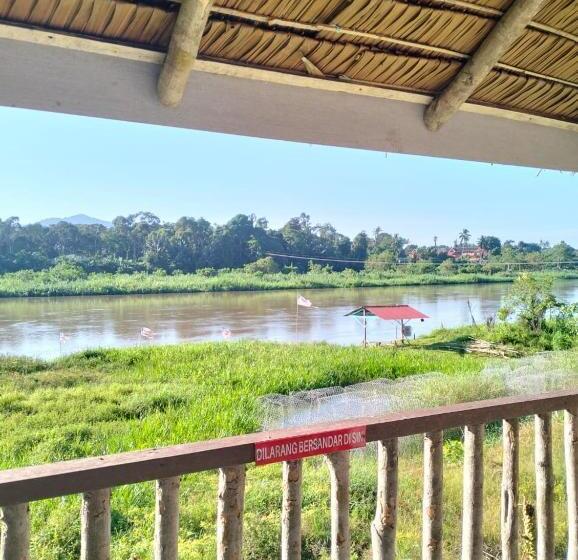 Chalet, Resort D Rumah Bonda River View Kuala Kangsar