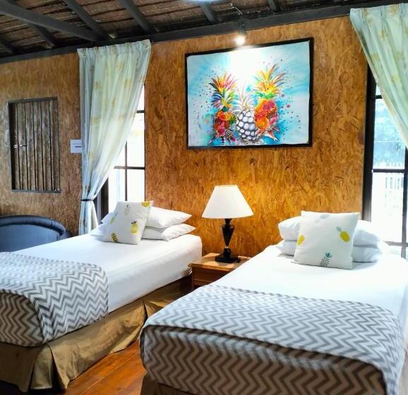 Family-Studio, Resort D Rumah Bonda River View Kuala Kangsar