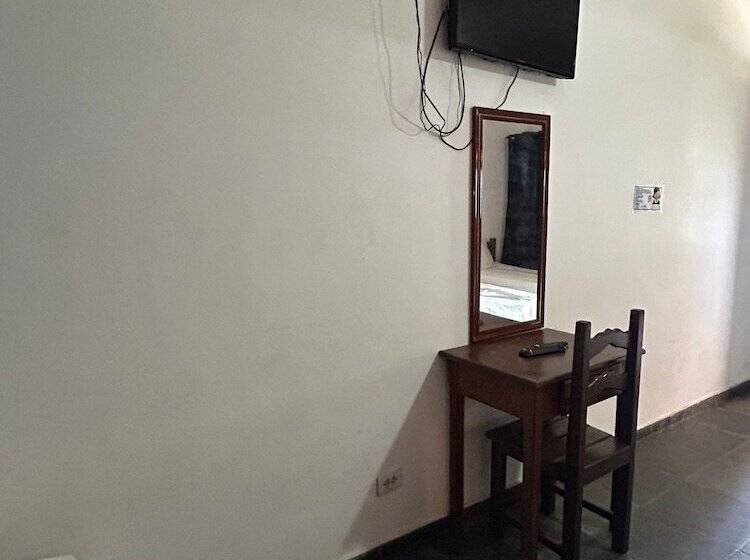 스탠다드 트리플 룸, Pousada E Restaurante H Guarujá