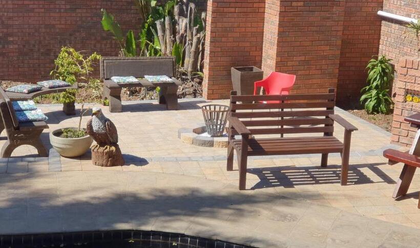 Apartamento 1 Dormitório Vista Jardim, Bon A Vie Self Catering And B&b Gonubie Full Solar Power, No Load Shedding!