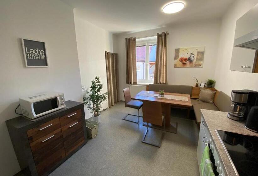 דירת שני חדרים, & Wirtshaus Hödl Kaplan