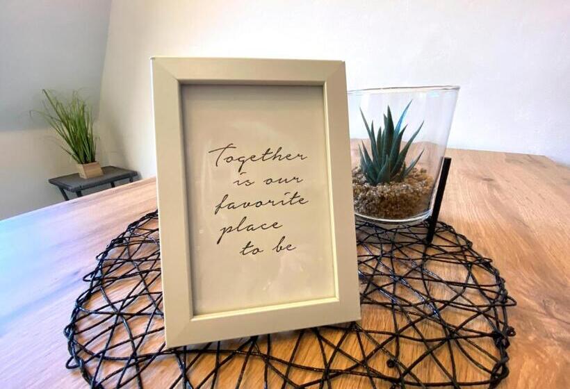 דירת שני חדרים, & Wirtshaus Hödl Kaplan